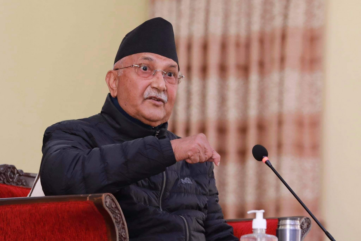 शिक्षामन्त्रीलाई प्रधानमन्त्रीले थर्काए- तपाईंले ठीक गर्नु भएन