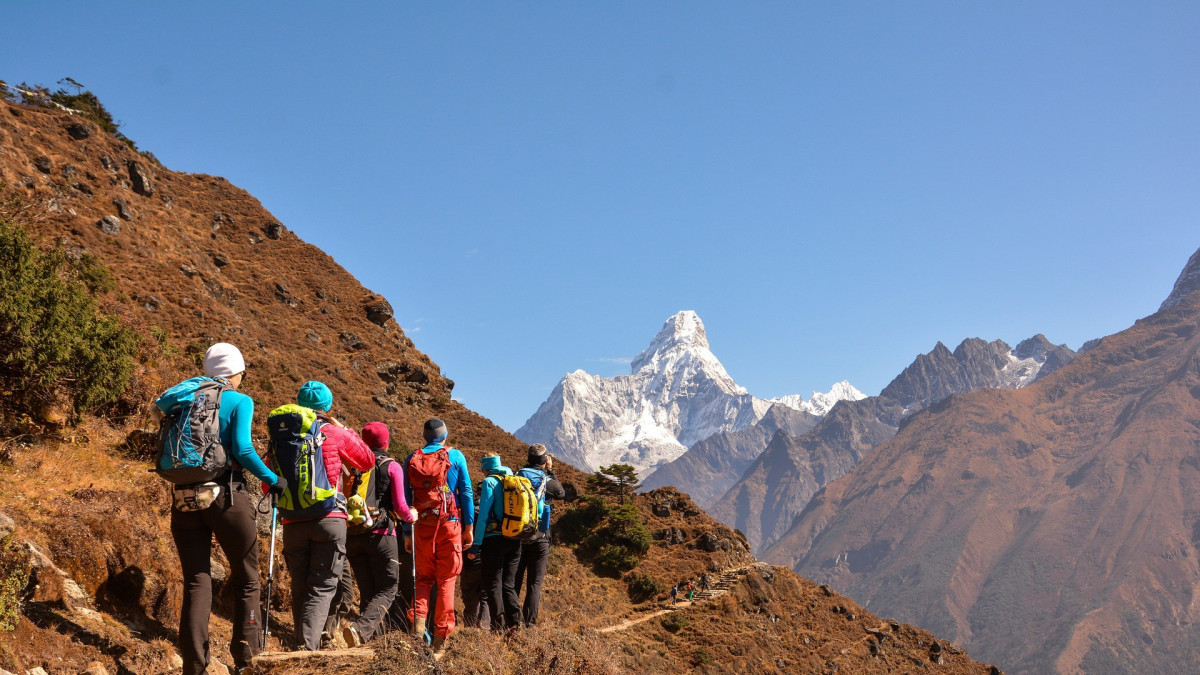 मनाङमा पर्यटक आउने क्रम बढ्दै