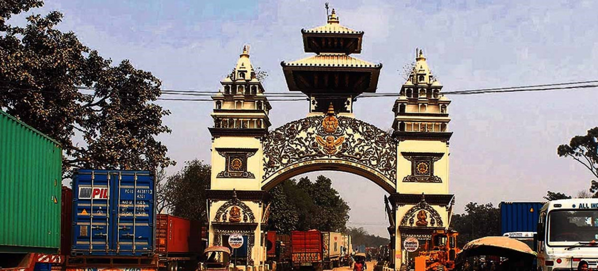 वीरगञ्ज नाकाको आर्थिक कारोबार घट्दै