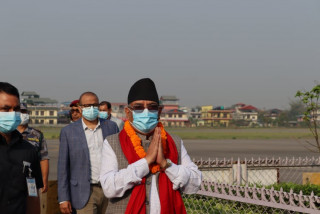 प्रचण्डको चितवन आउजाउ बाक्लियो 