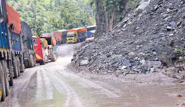 पहिरो पन्छाएर पृथ्वीराजमार्ग सञ्चालन