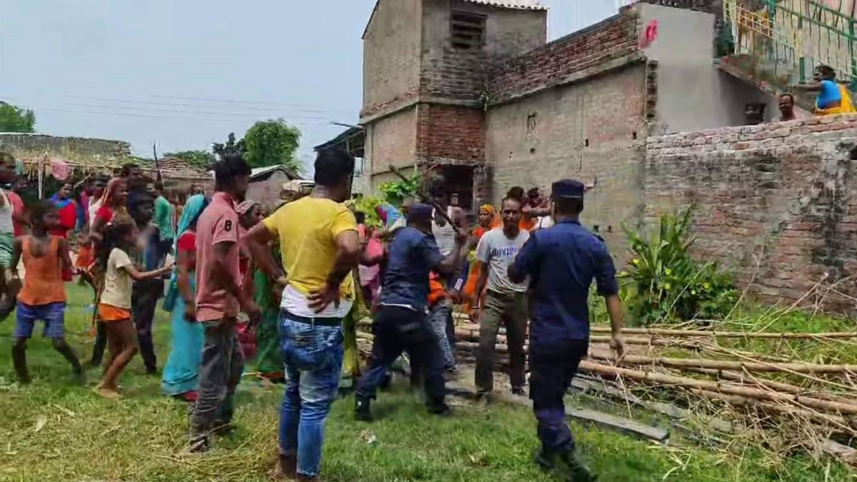 सप्तरीमा प्रहरी र स्थानीयबीच झडप