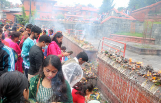 महिलालाई विशेष प्राथमिकता र सुरक्षा व्यवस्थित हुँदा पूजा गर्न सहज