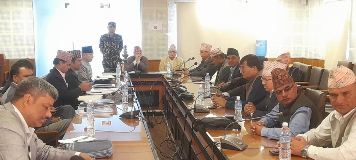 शिक्षकका माग सम्बोधन गर्न सरकार सहमत, मन्त्रिपरिषद्को निर्णय कुर्दै शिक्षक
