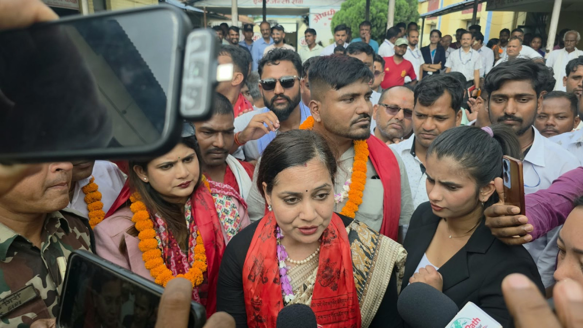 सिरहाको लहानस्थित अस्पतालमा तत्काल ट्रमा युनिट सञ्चालनमा ल्याइने छ : मन्त्री मेहता