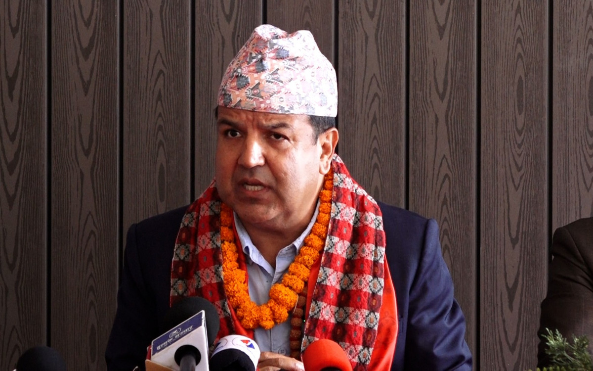 एक हजार बिरामीको निःशुल्क शल्यक्रिया गर्ने डा.सुनिल शर्माको घोषणा